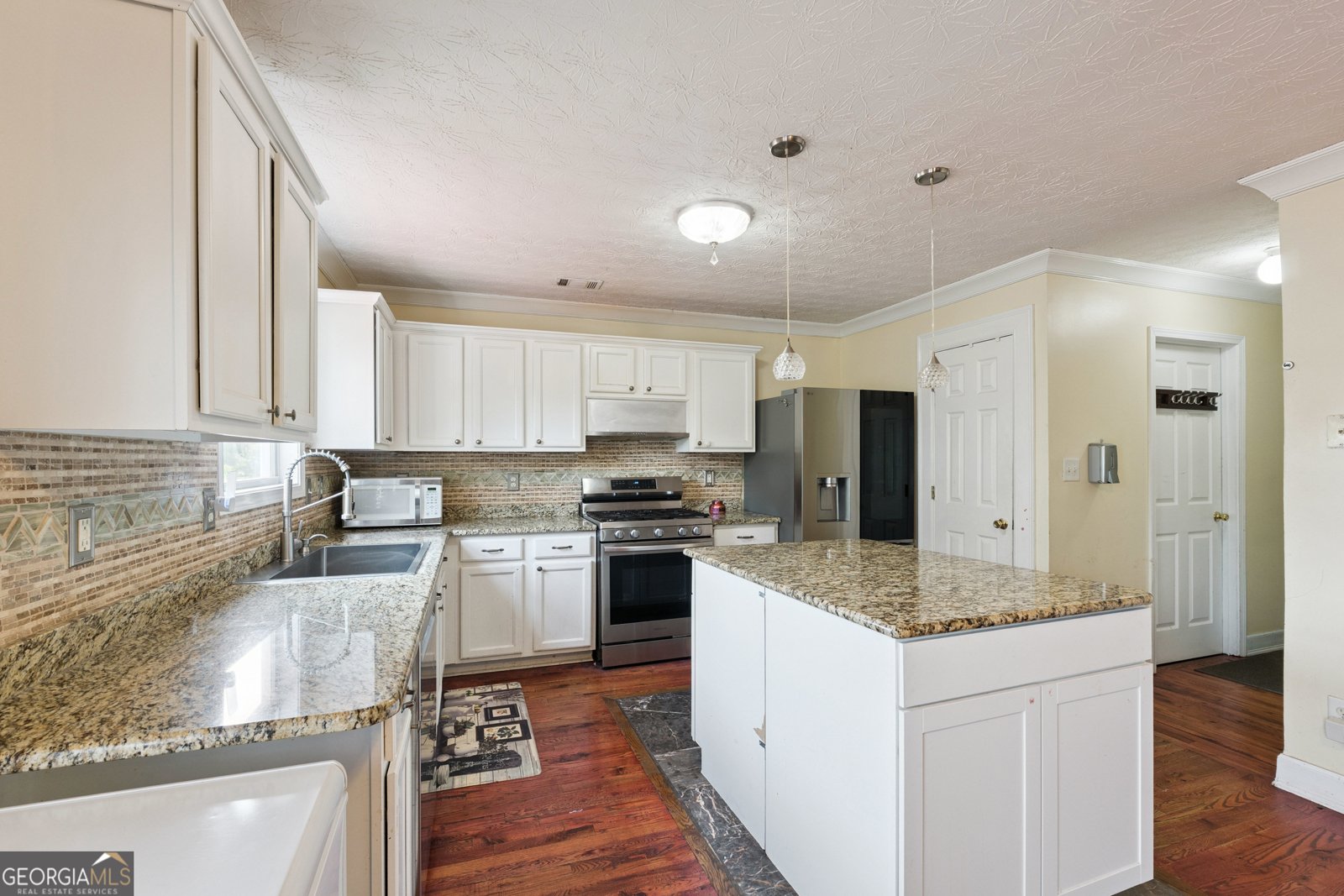 1078 Pine Acre Drive Sugar Hill - 6