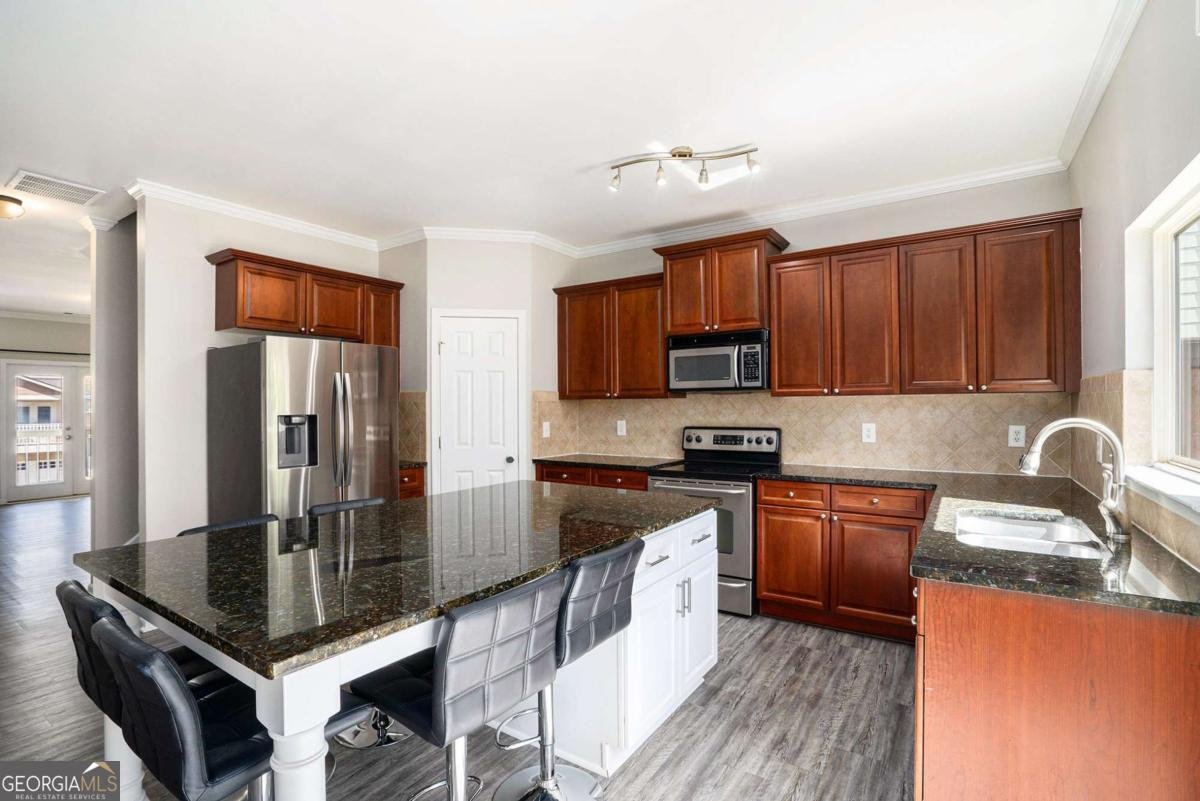 1184 Liberty Parkway Atlanta - 4