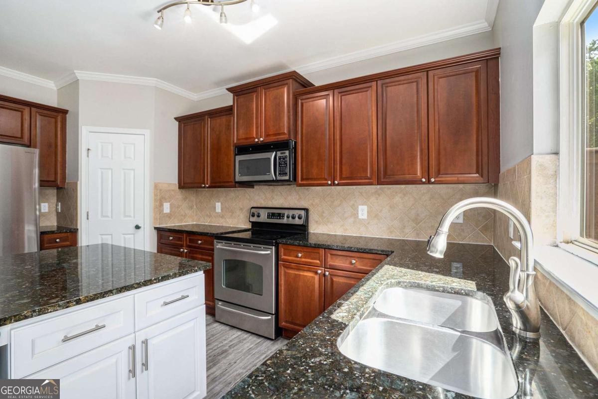 1184 Liberty Parkway Atlanta - 5