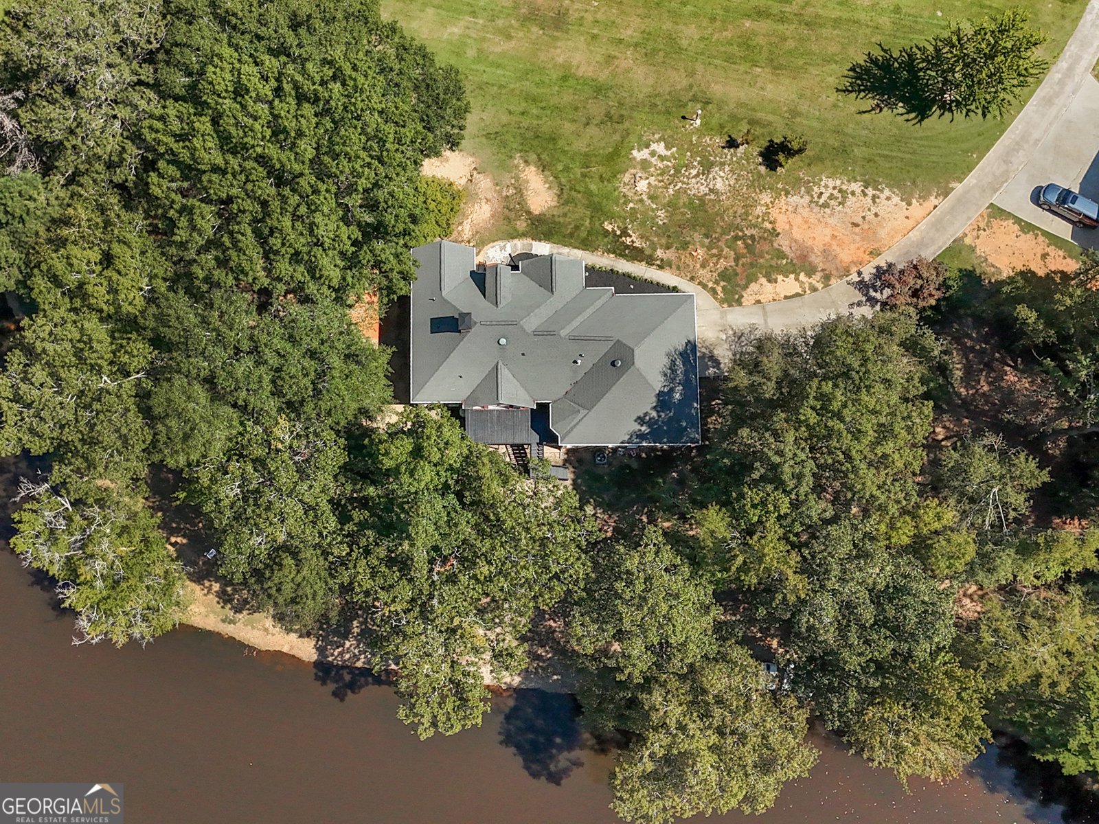 967 Five Points Road Barnesville - 52