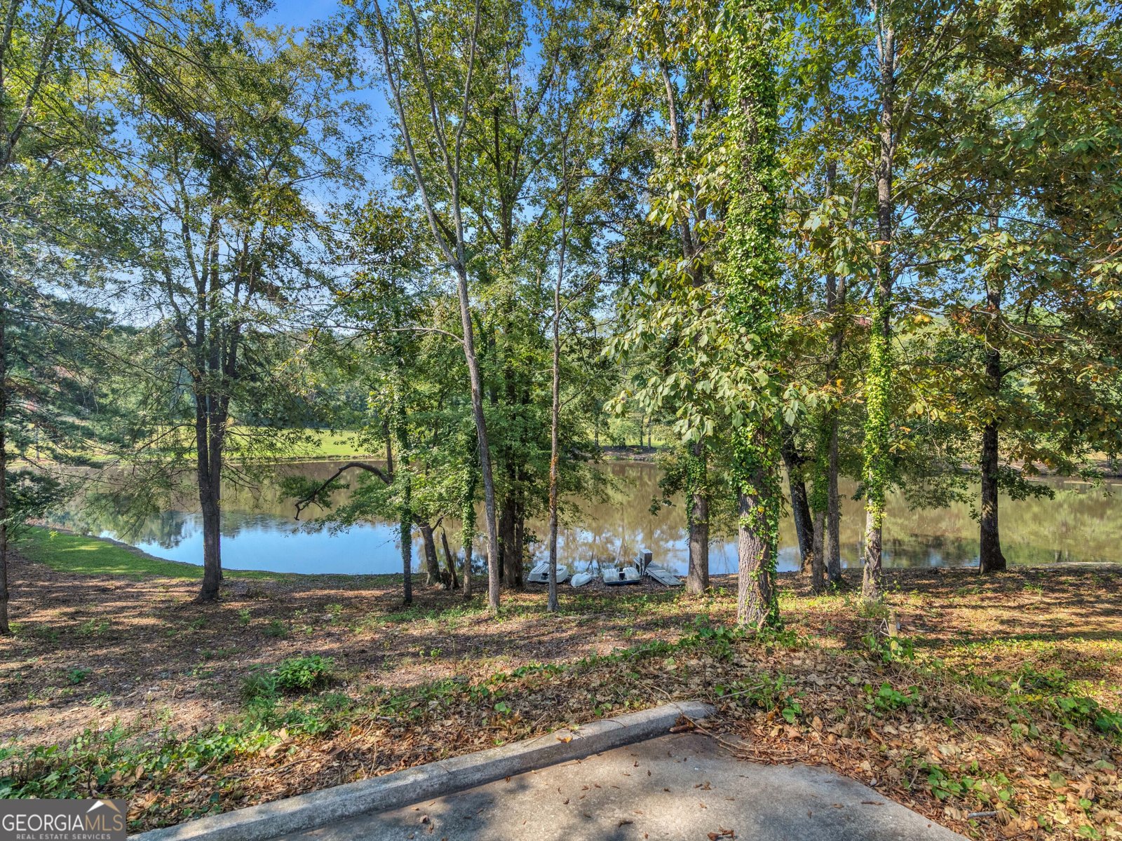 967 Five Points Road Barnesville - 81