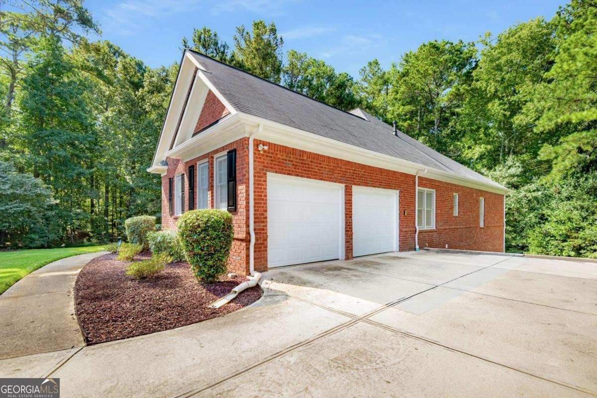 2369 Brentmoore Court Conyers - 34