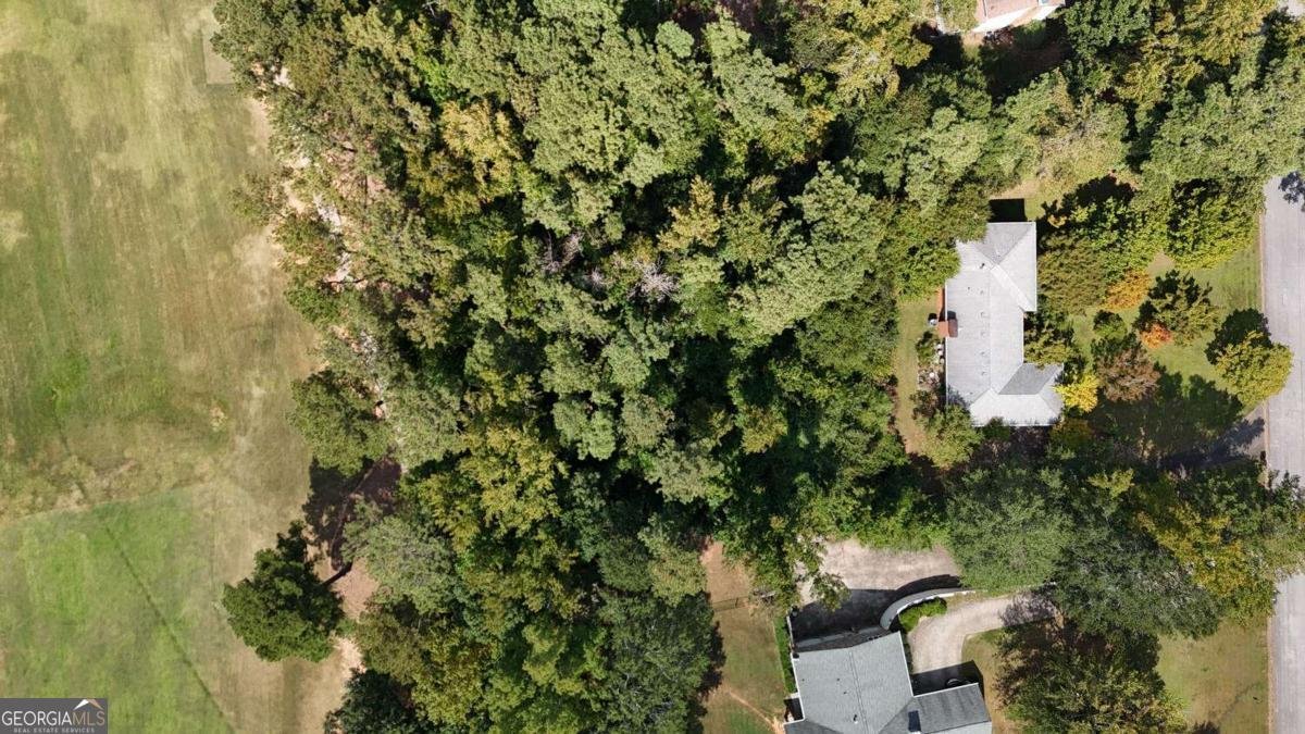 9051 Par Drive Douglasville - 10