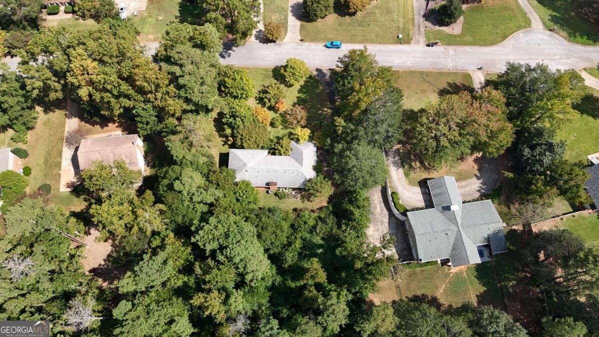 9051 Par Drive Douglasville - 12