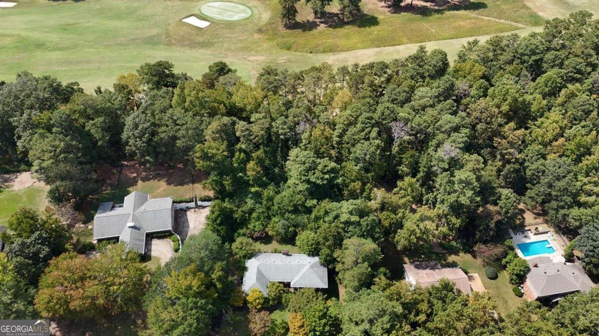9051 Par Drive Douglasville - 6