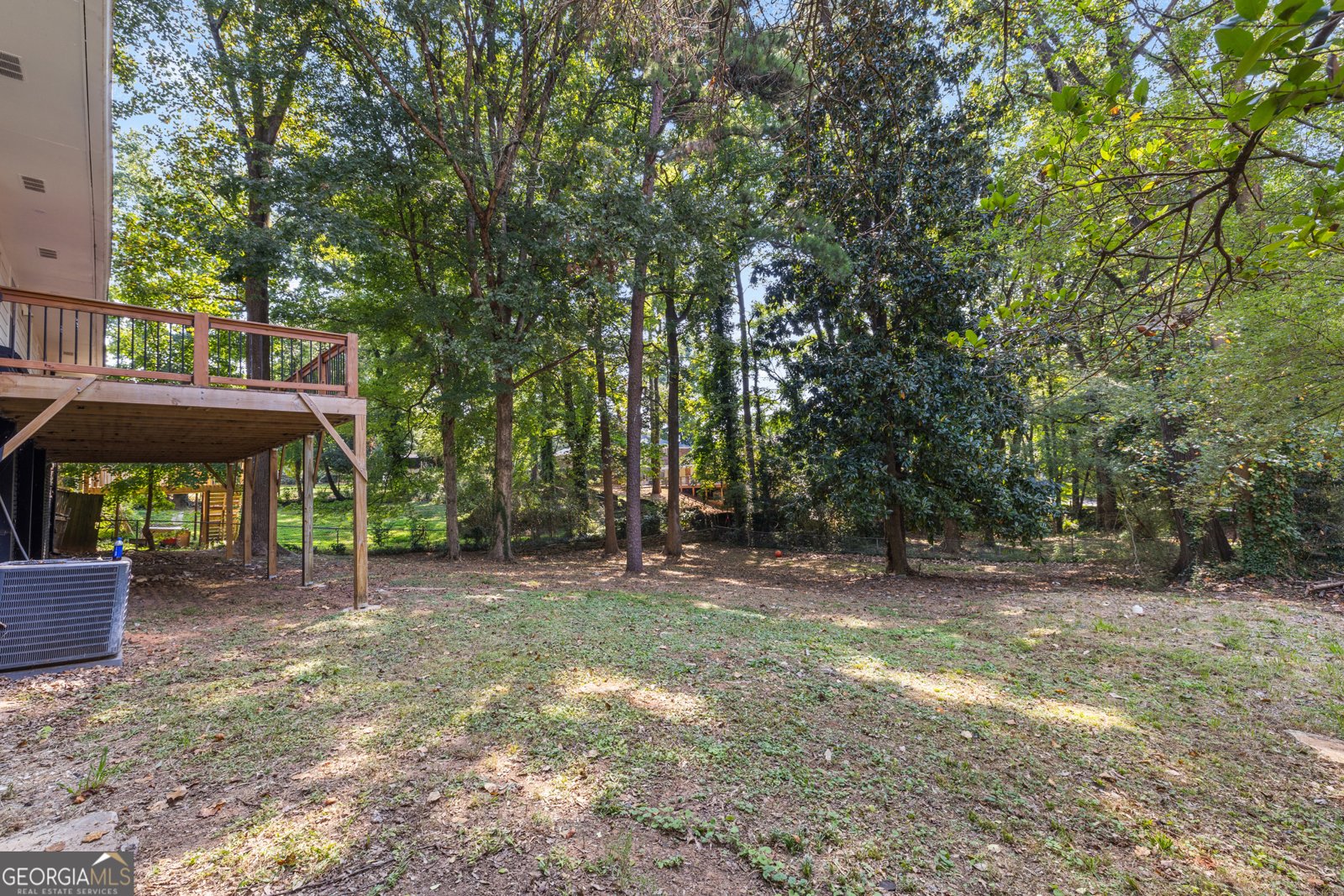 621 Hammond Drive Atlanta - 19