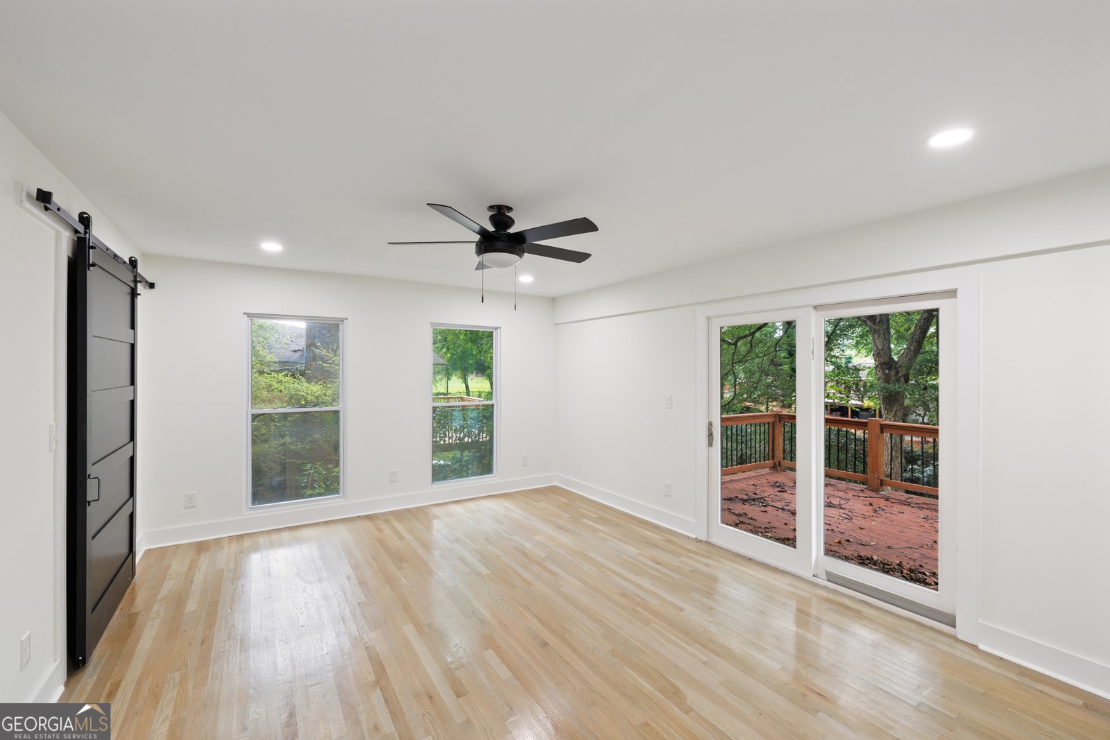 621 Hammond Drive Atlanta - 4