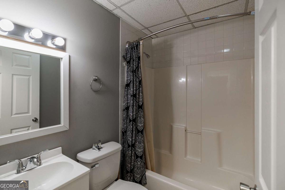1220 Twelve Oaks Circle Watkinsville - 33