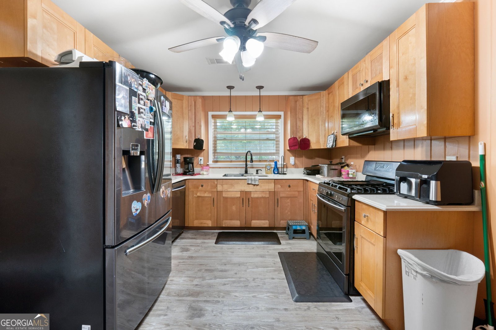 221 14th Street Griffin - 16
