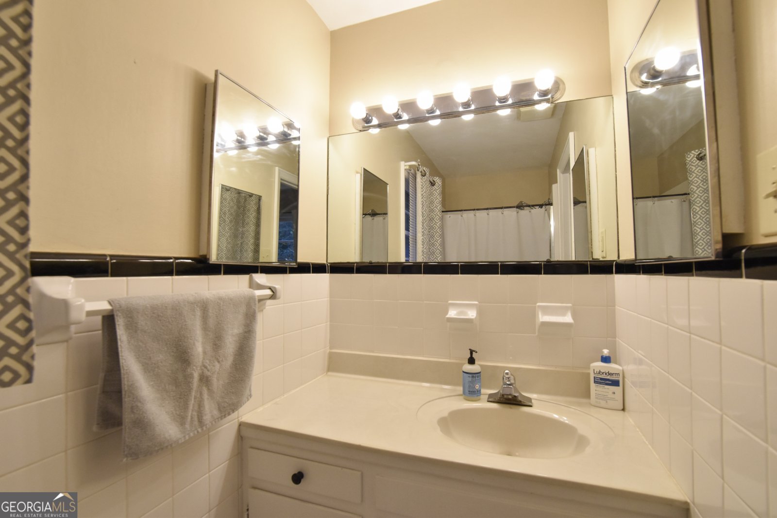 1740 Holly Hill Road Milledgeville - 33
