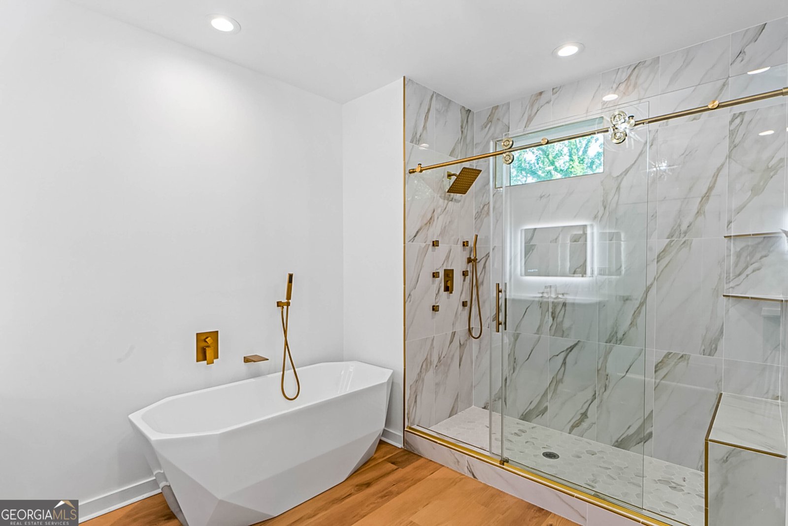 1835 Taylor Avenue East Point - 2