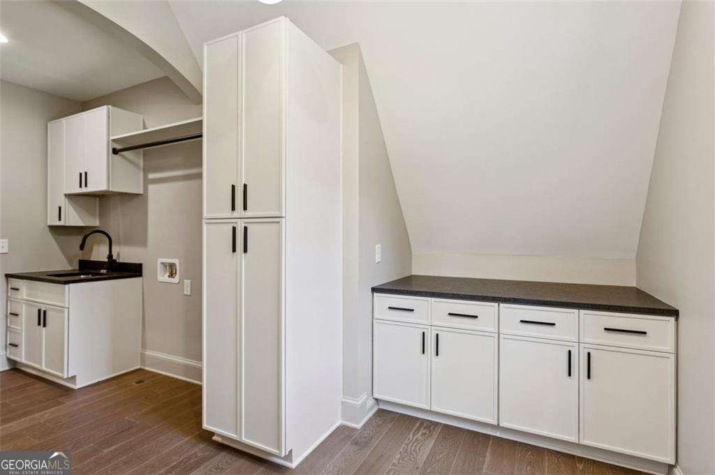 405 Allison Drive Atlanta - 25