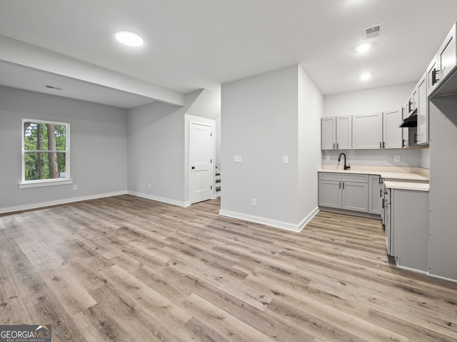 4120 Reed Circle Oakwood - 37