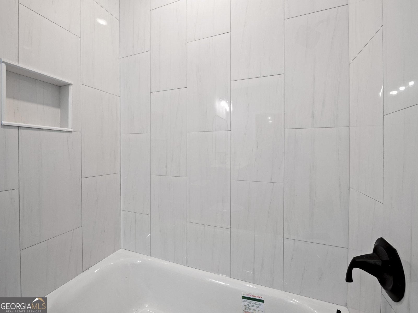 4120 Reed Circle Oakwood - 41