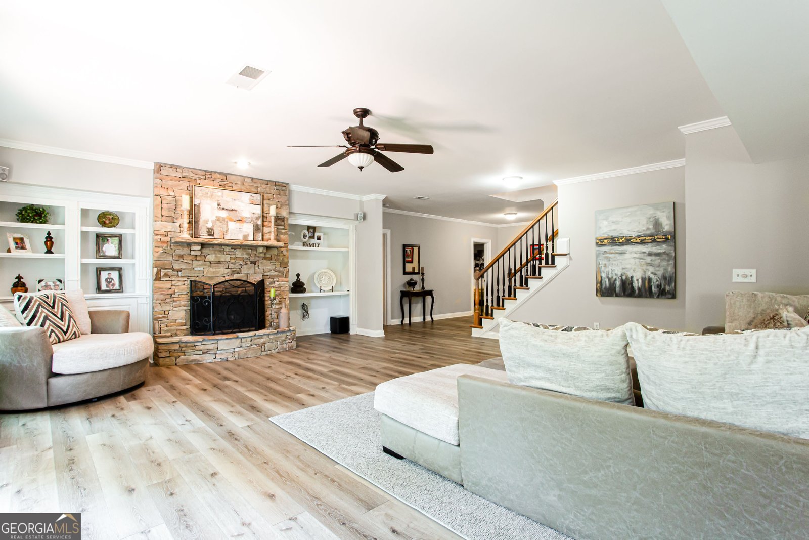 1005 Hedgerose Lane Roswell - 38