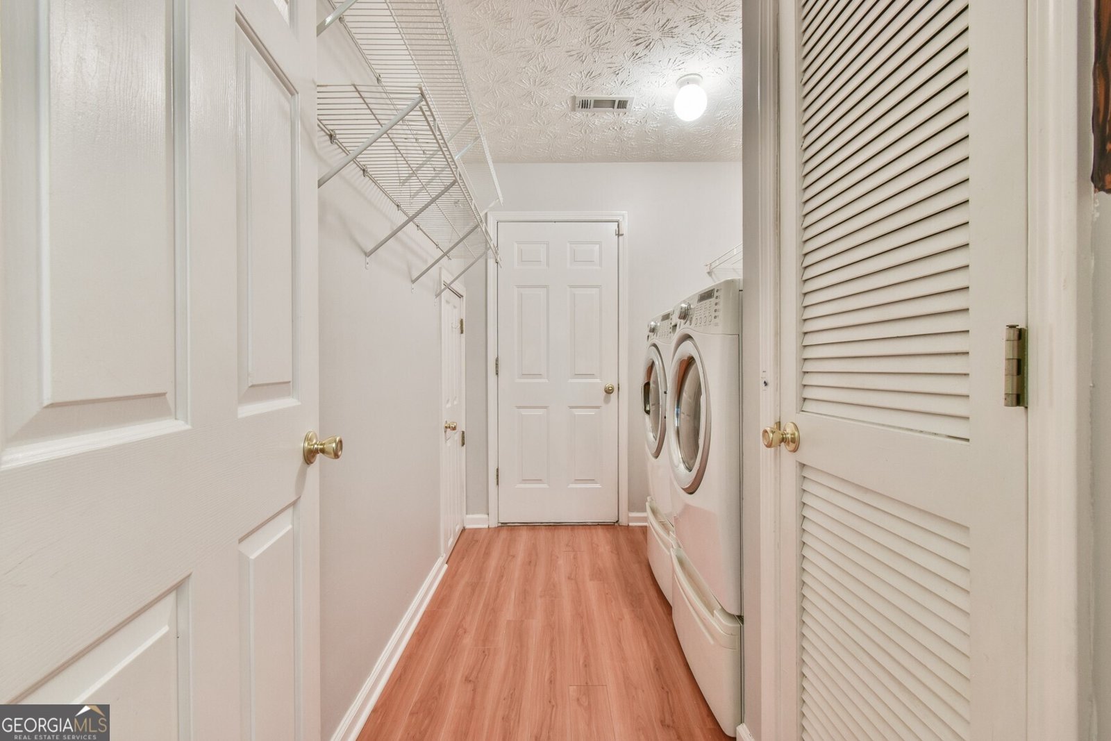 1040 Spring Ives Drive Lawrenceville - 35