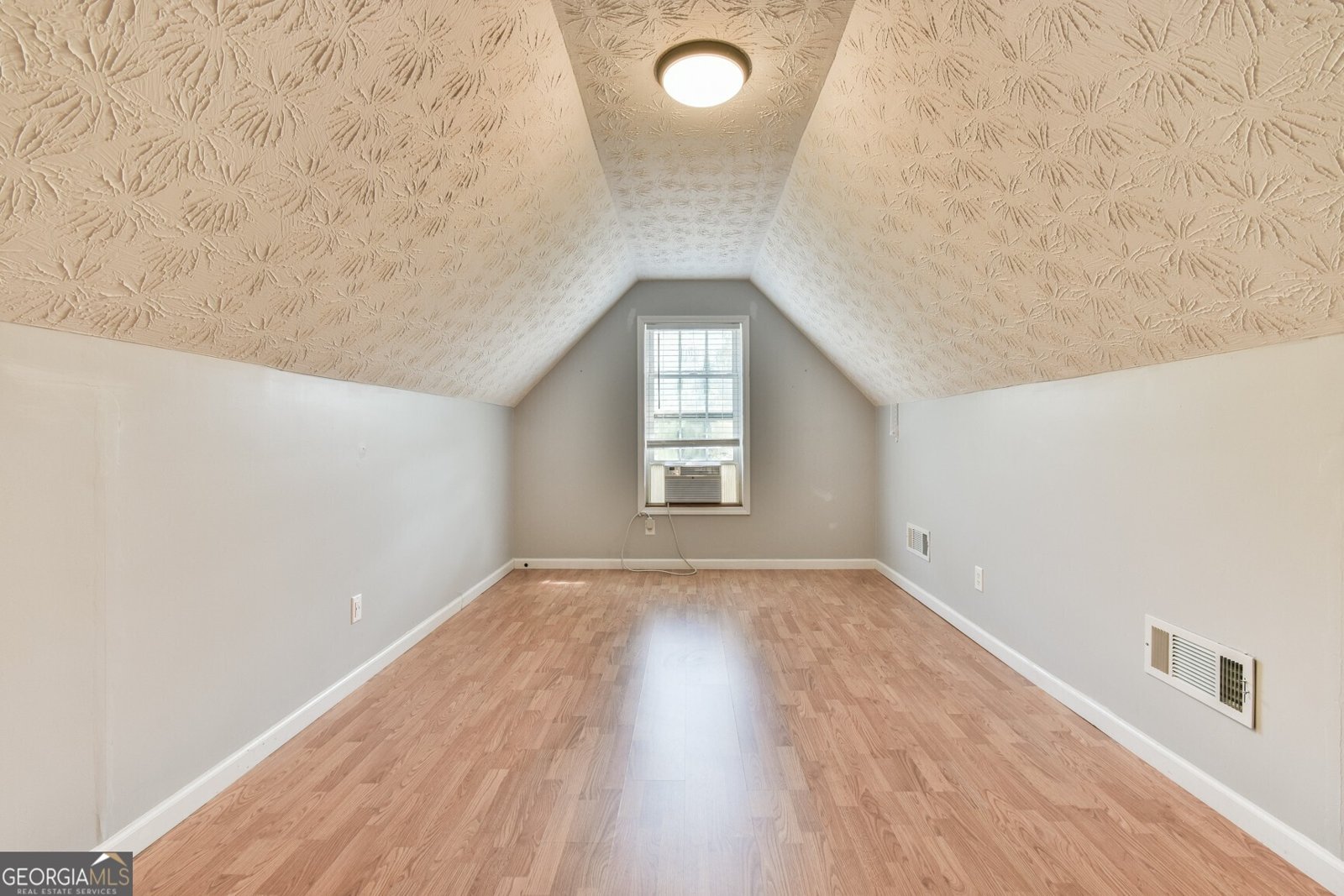 1040 Spring Ives Drive Lawrenceville - 37