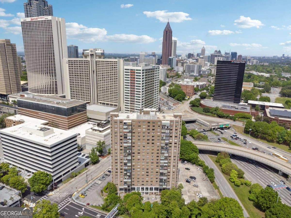 215 Piedmont Avenue Atlanta - 27