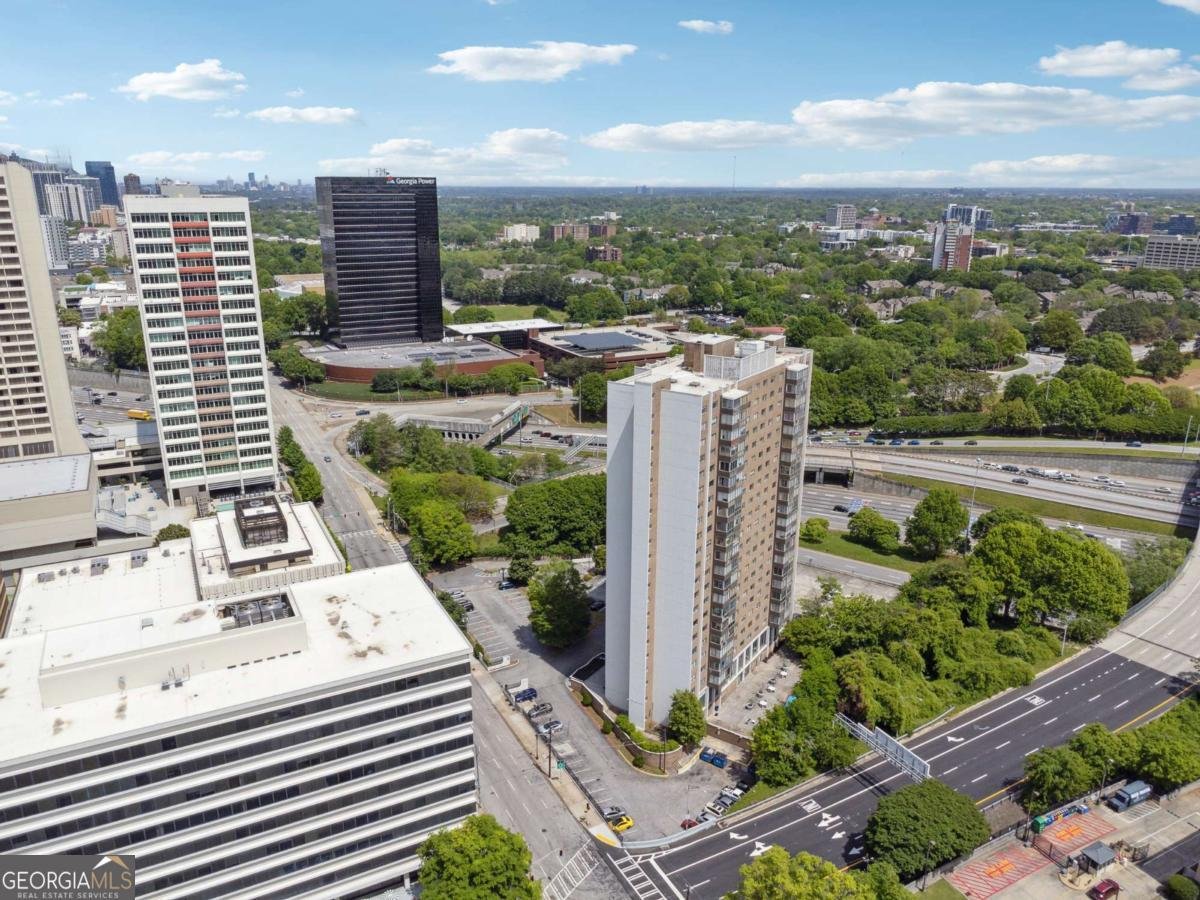 215 Piedmont Avenue Atlanta - 30