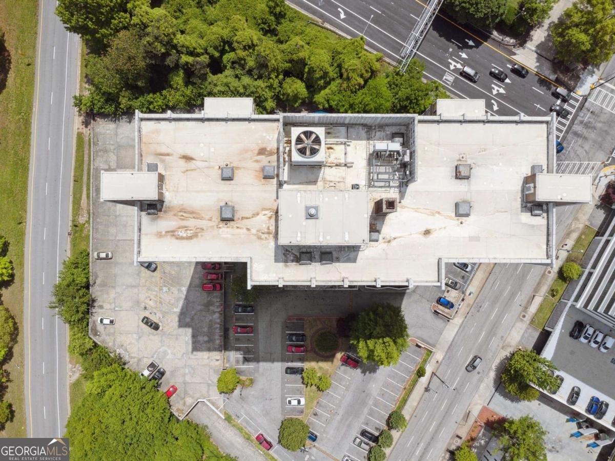 215 Piedmont Avenue Atlanta - 31