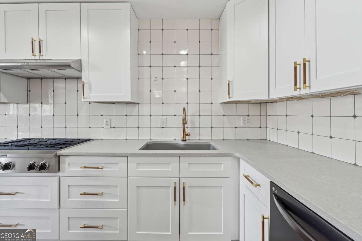 215 Piedmont Avenue Atlanta - 4