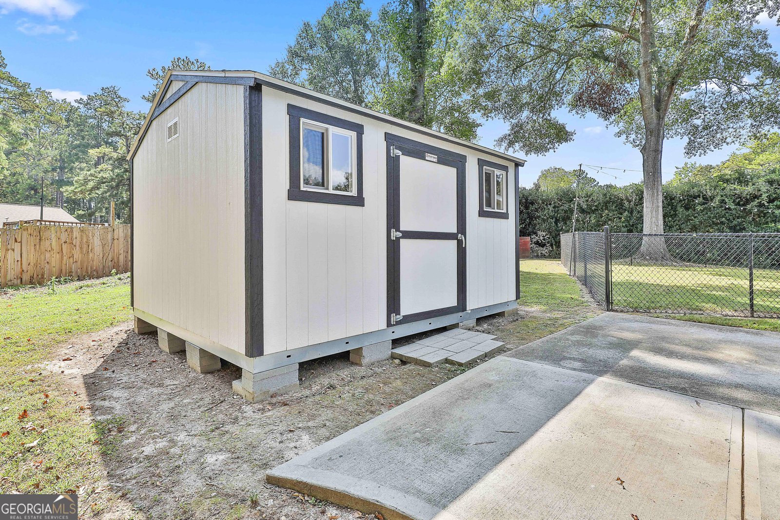 160 Winona Drive Fayetteville - 37