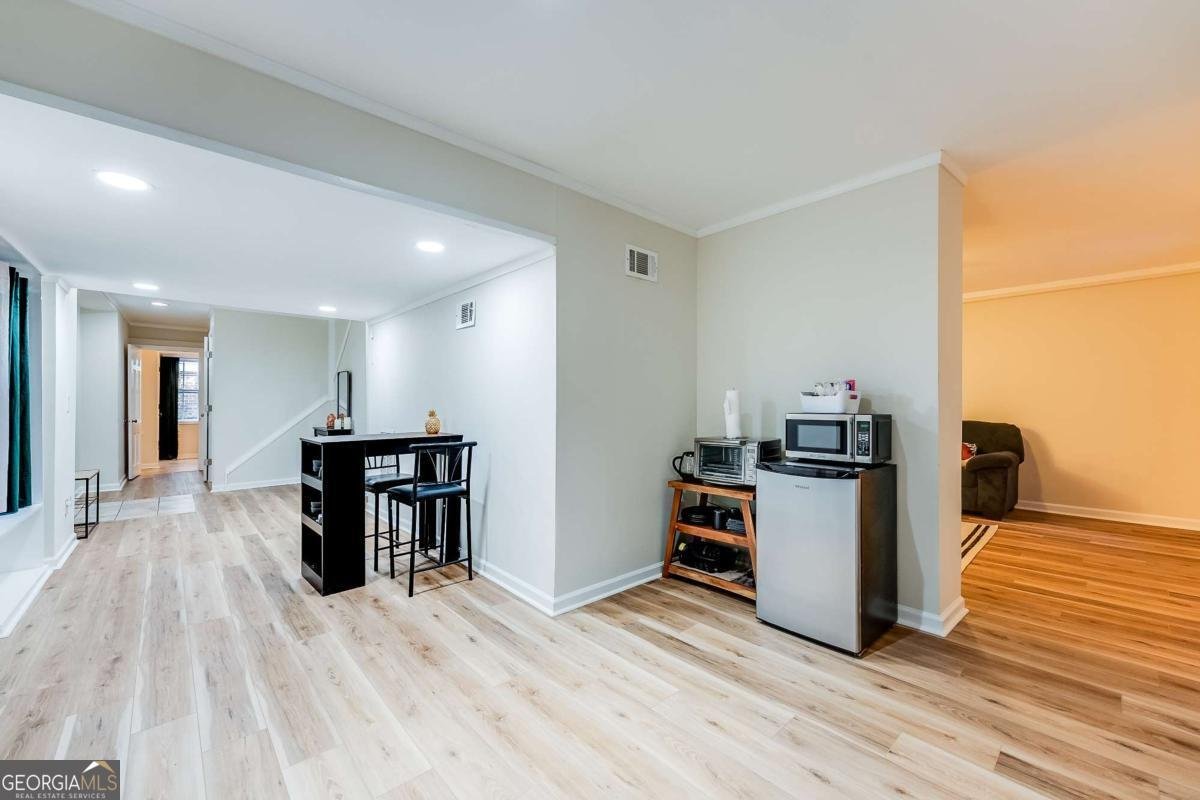 2083 Rugby Avenue College Park - 38