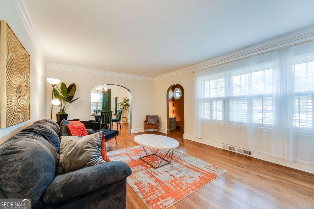 2083 Rugby Avenue College Park - 7