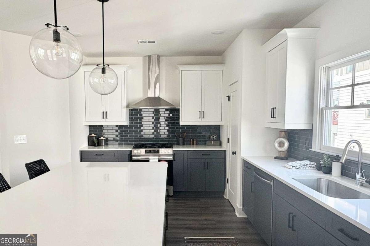 3317 Stillwood Lane Hapeville - 3