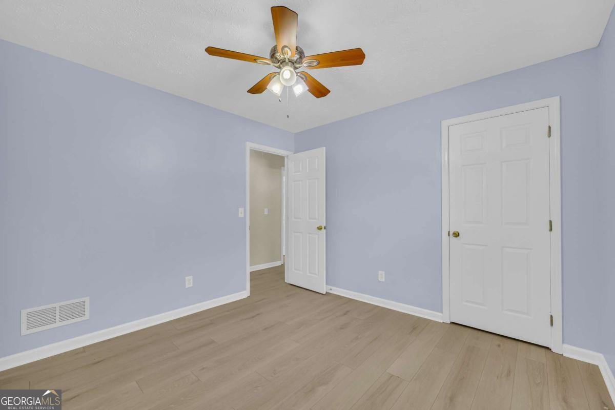 4010 Grove Trail Loganville - 30