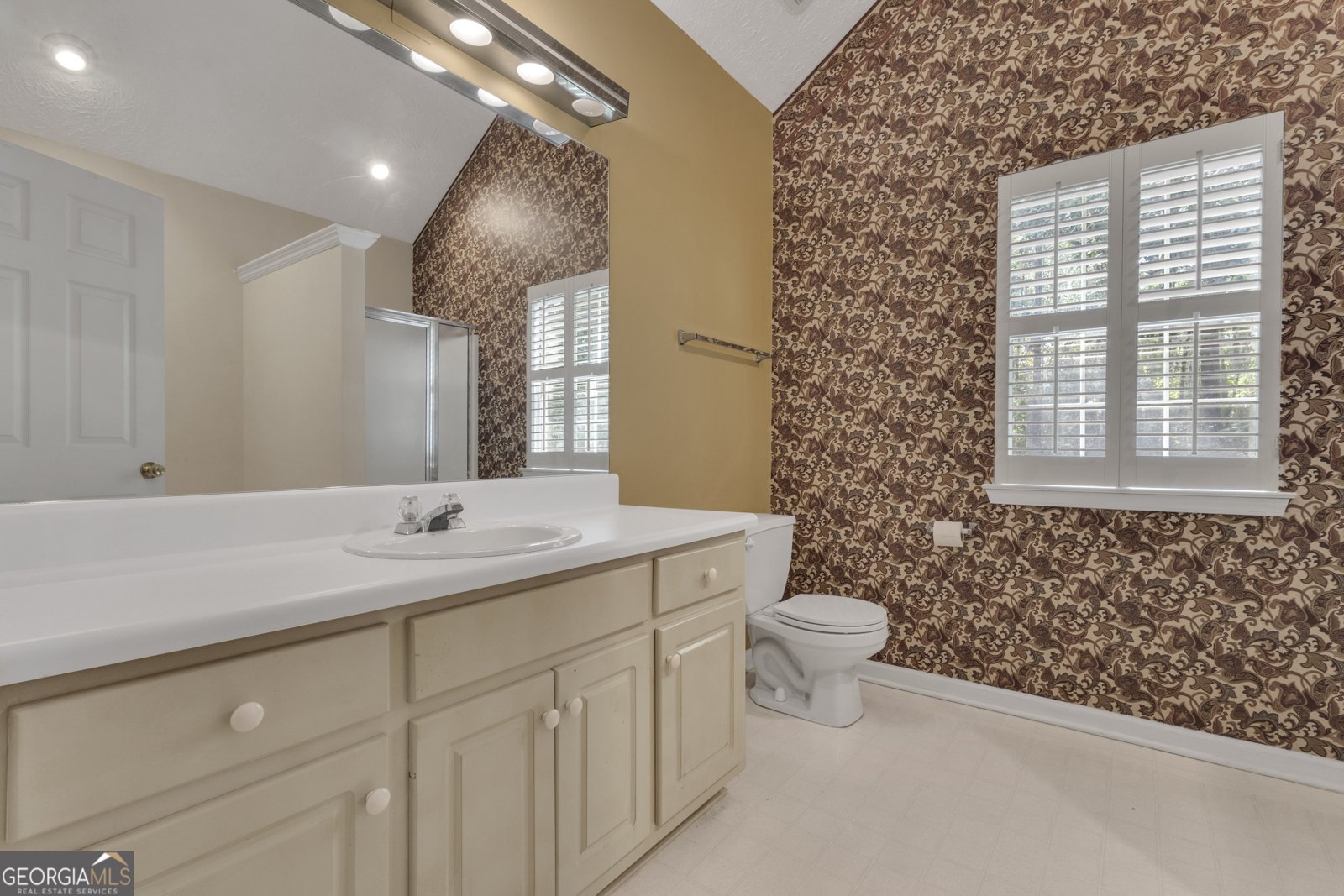 8 Shadowwood Drive Newnan - 30