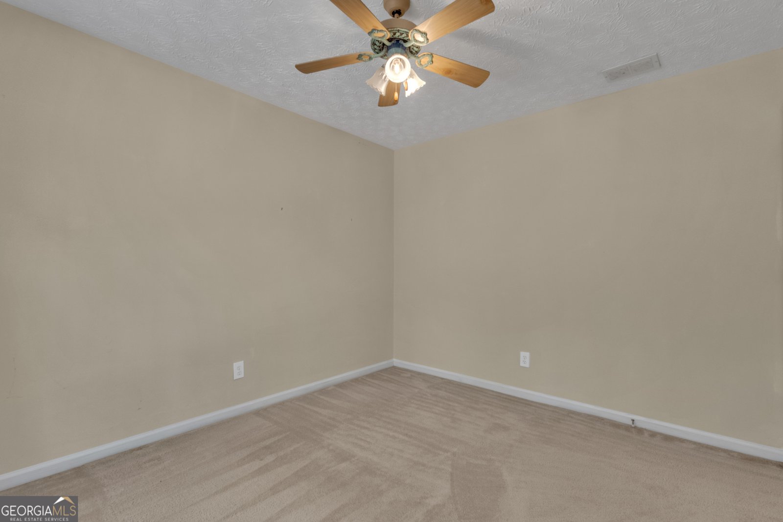 8 Shadowwood Drive Newnan - 39