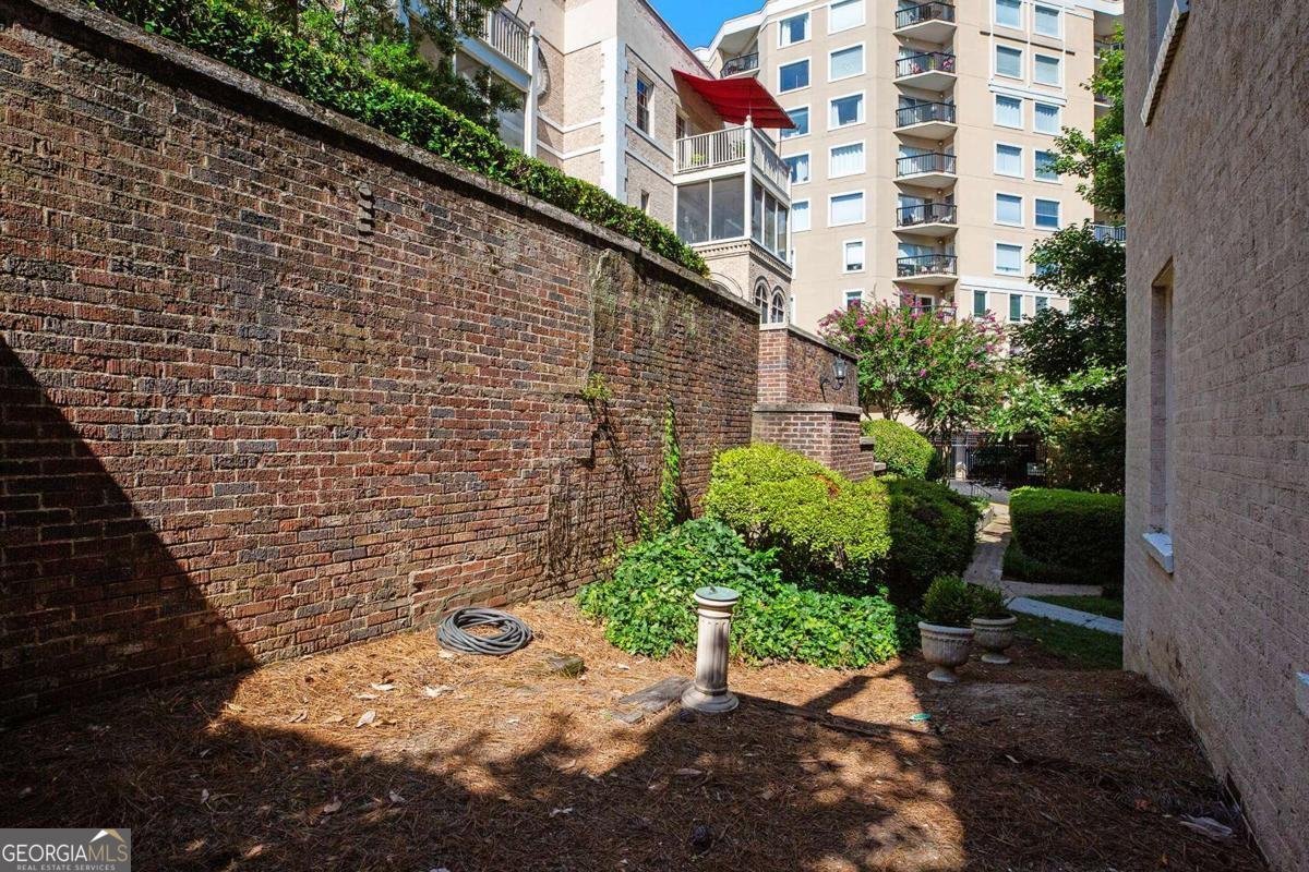 2230 Peachtree Road Atlanta - 23
