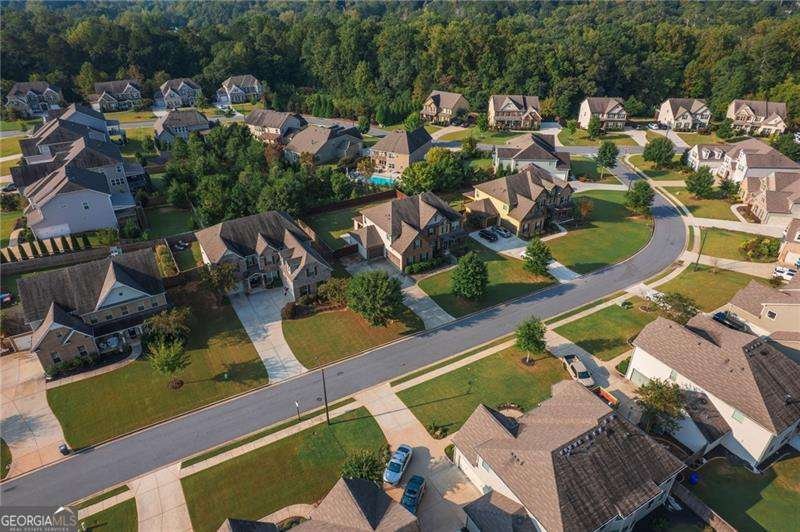 210 Birchin Drive Woodstock - 48