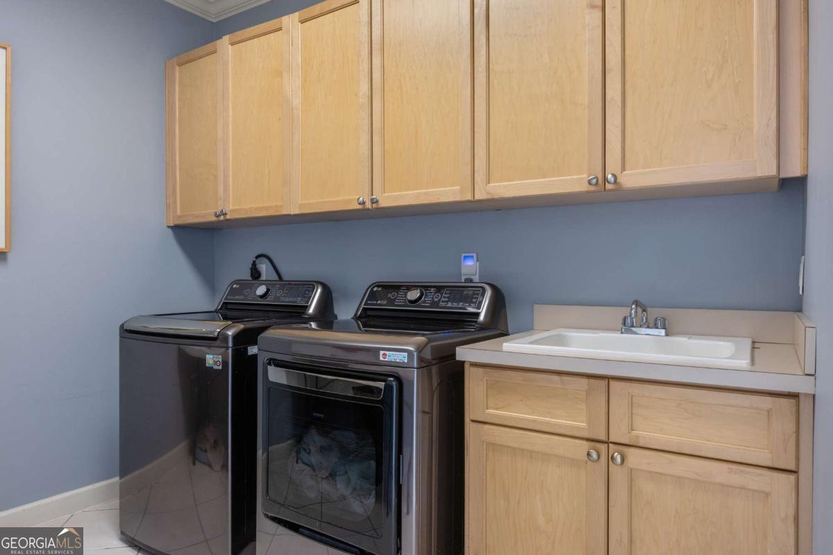 1629 Heatherwood Drive Decatur - 53