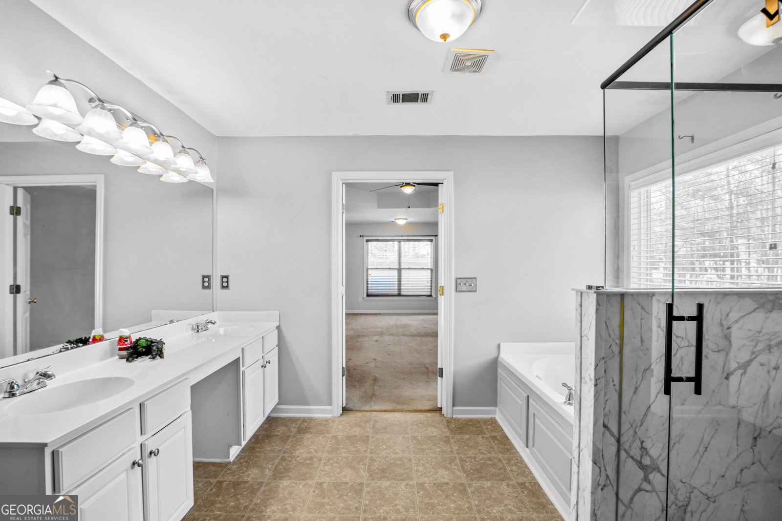 6498 Stonelake Place Atlanta - 30