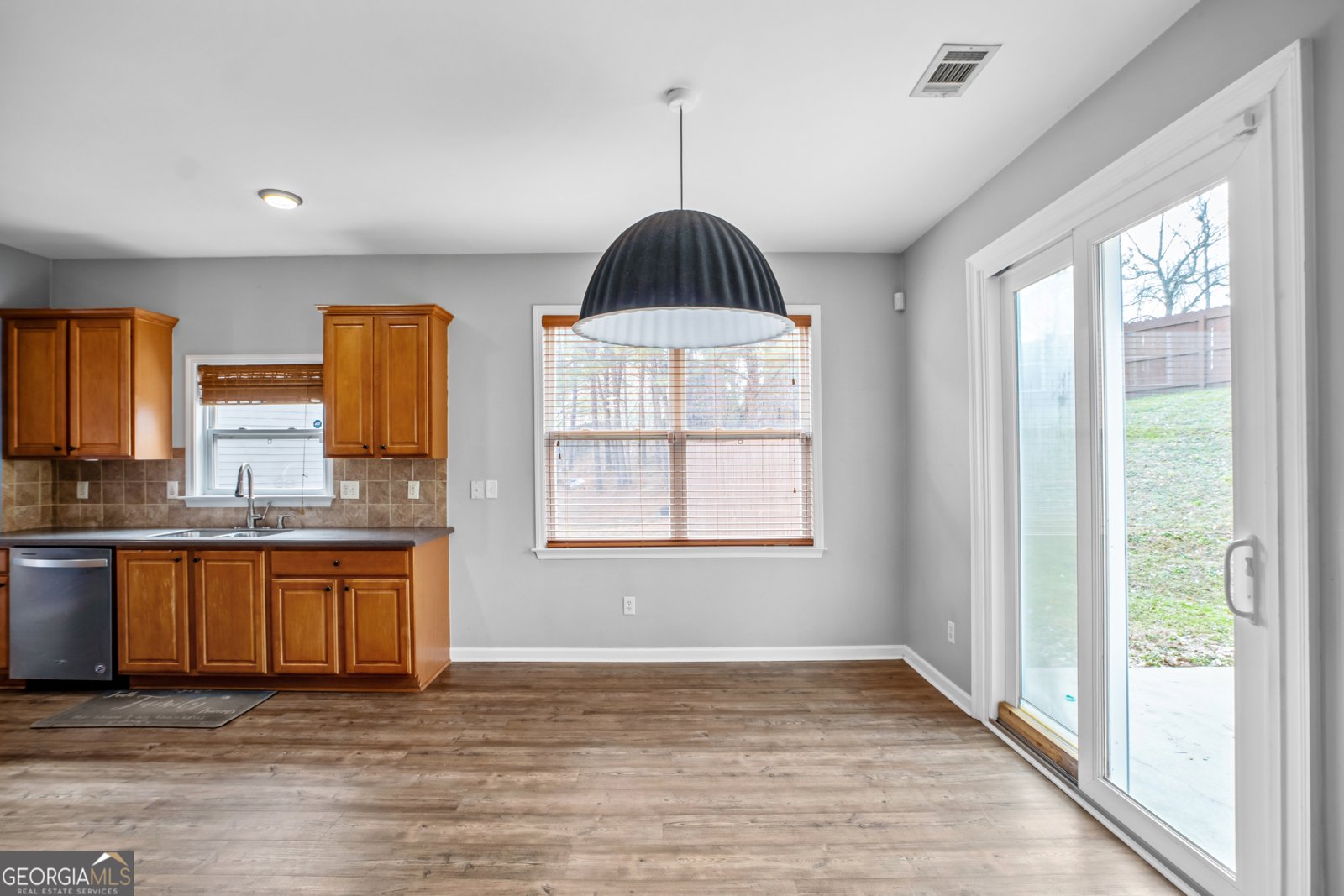 6498 Stonelake Place Atlanta - 9