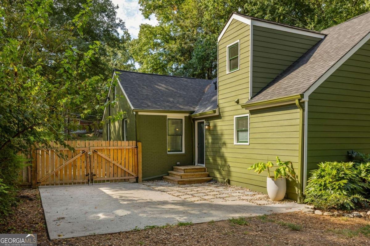 2880 Glenwood Avenue Atlanta - 12