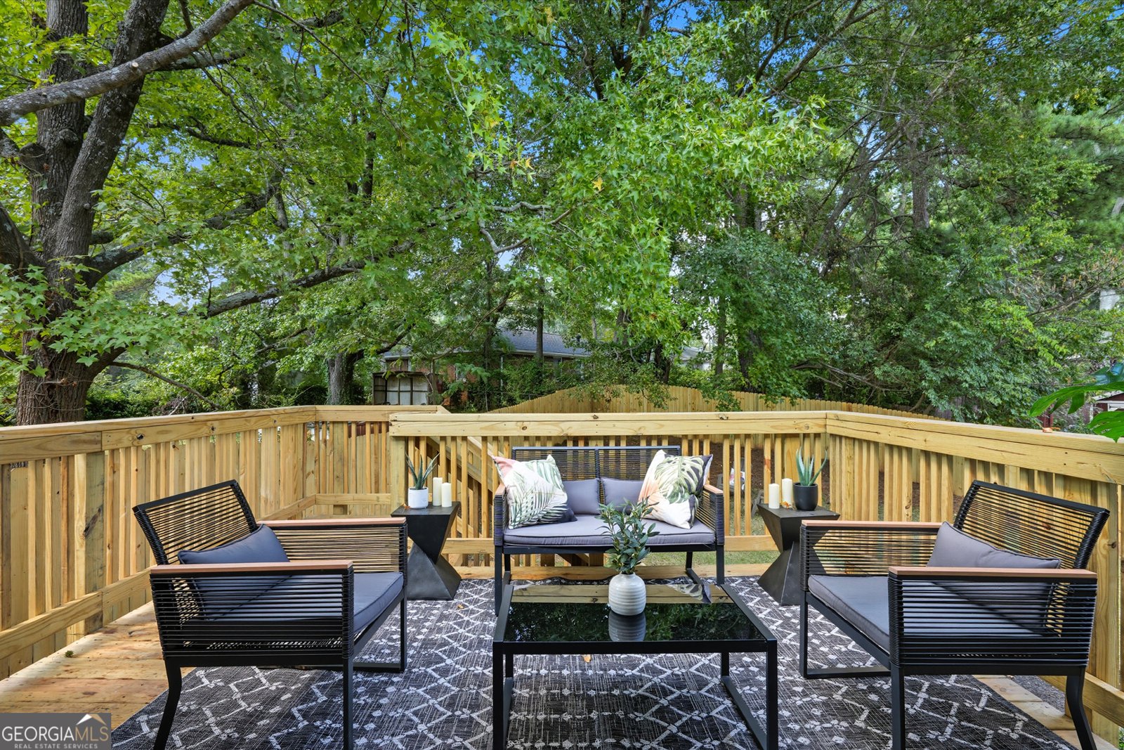 2201 Edgemore Drive Atlanta - 34
