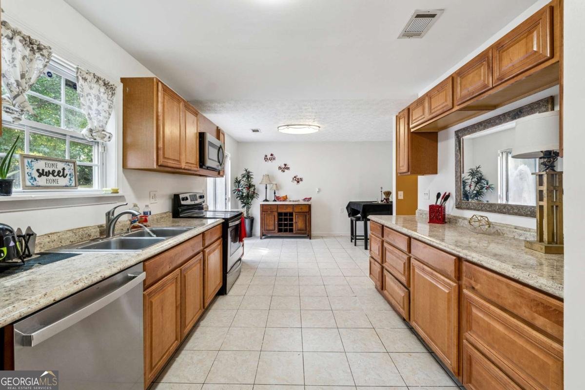2890 Maple Vista Lane Lawrenceville - 8