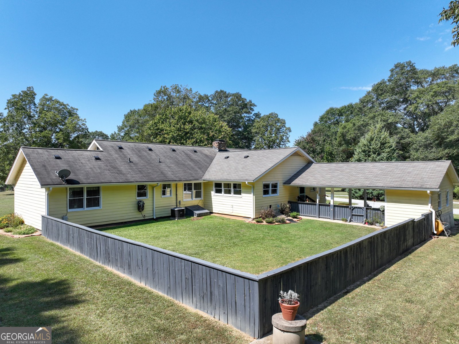 235 Lees Lake Road Fayetteville - 40