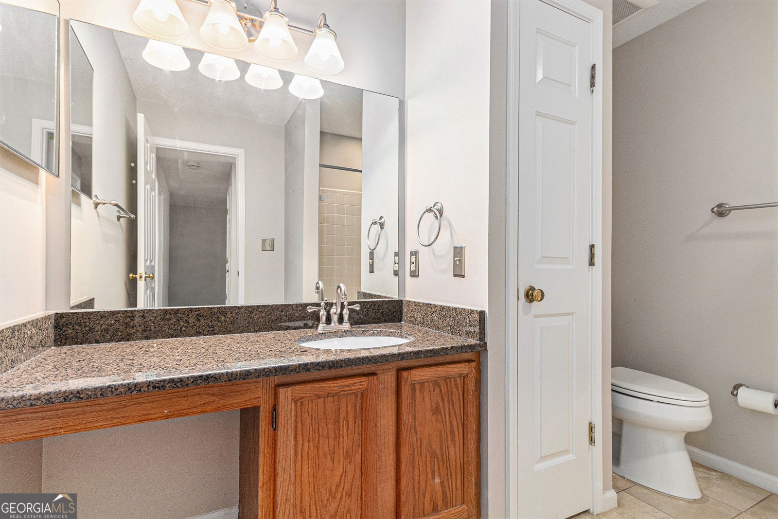 915 Garden Court Sandy Springs - 2