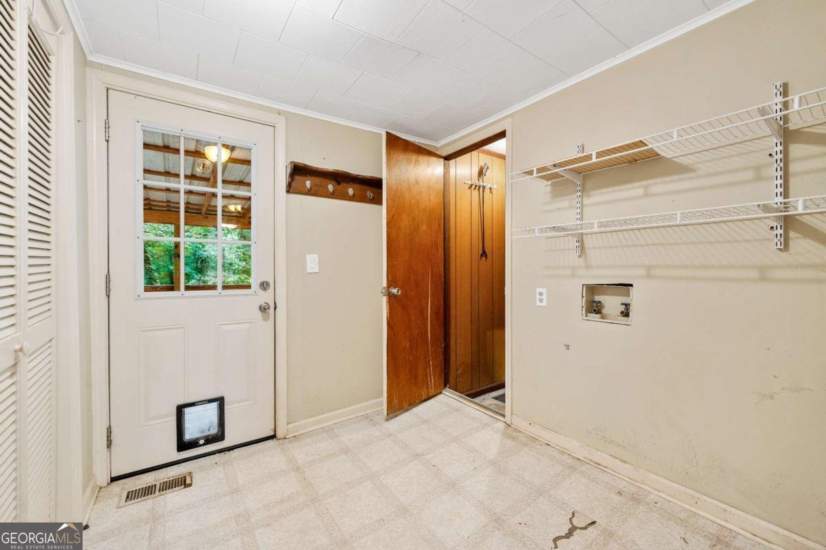 3720 Knox Bridge Highway Canton - 29
