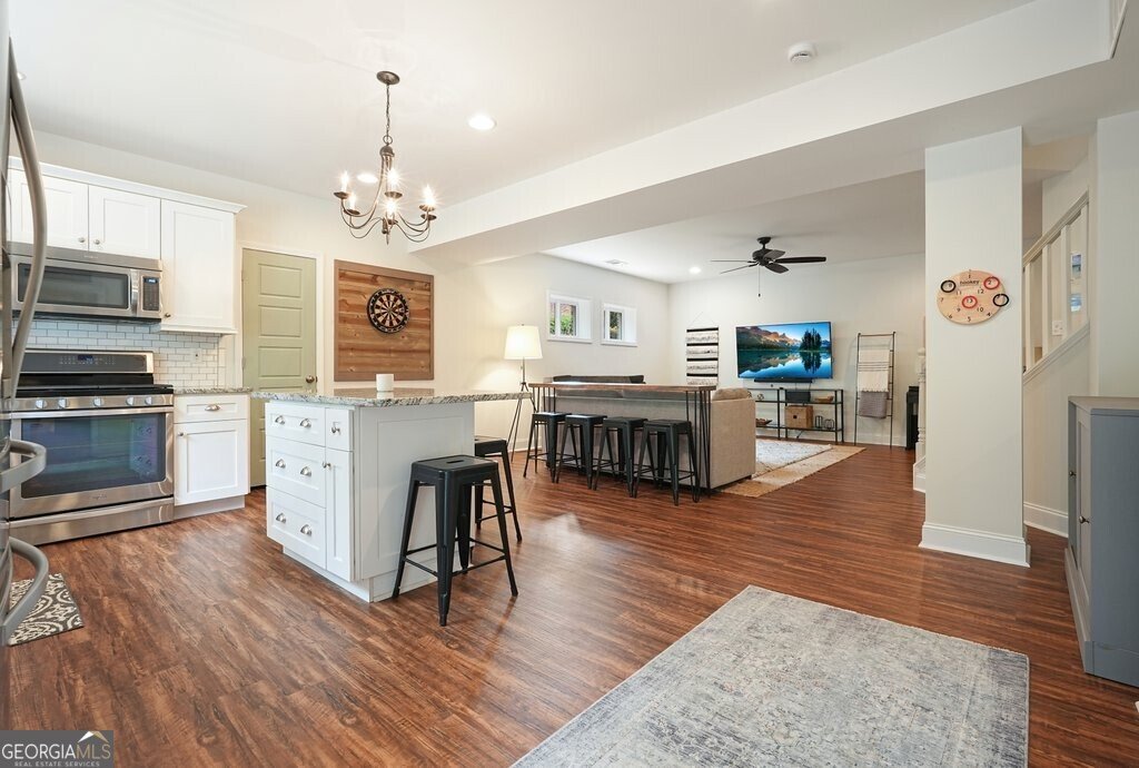 120 Millstone Manor Court Woodstock - 2