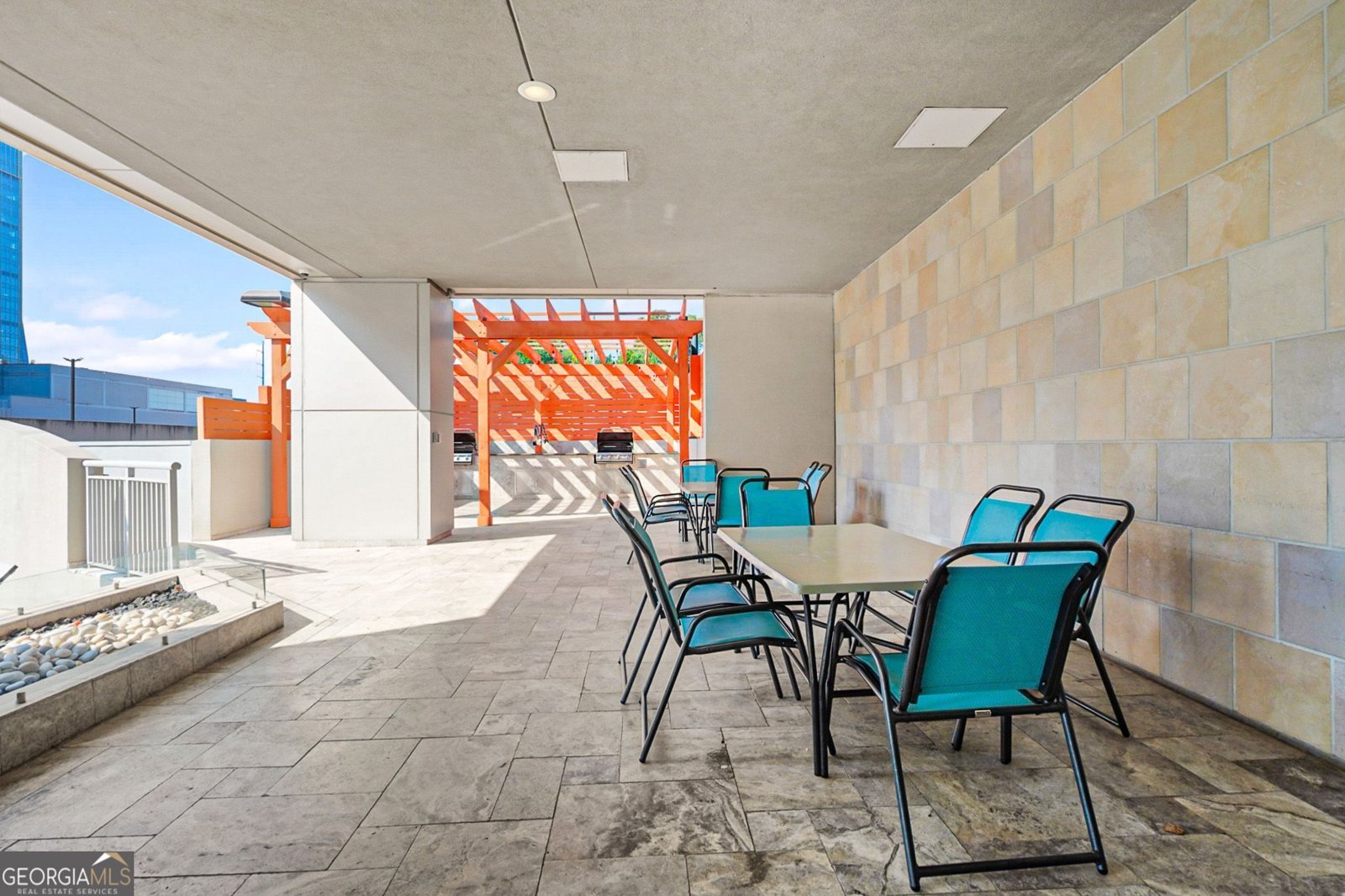 3338 PEACHTREE Road Atlanta - 33