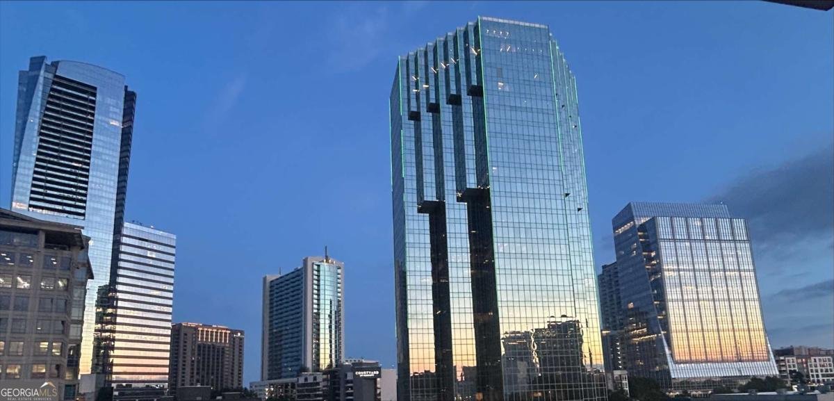 3338 PEACHTREE Road Atlanta - 42