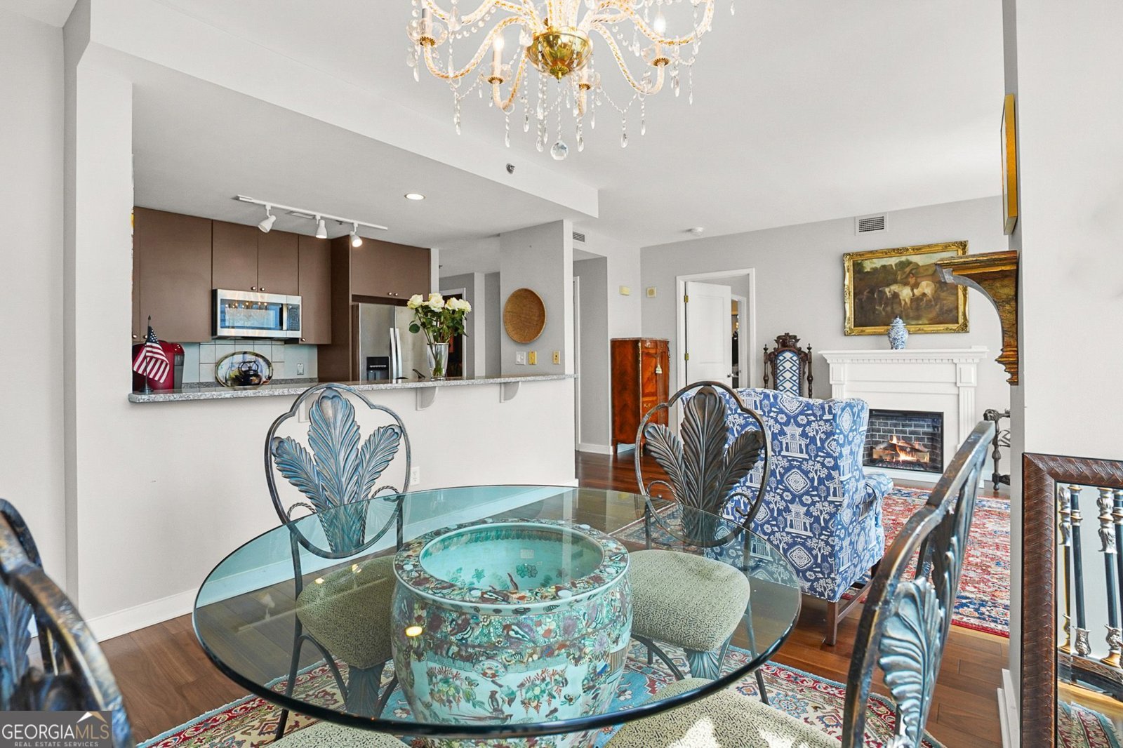 3338 PEACHTREE Road Atlanta - 8