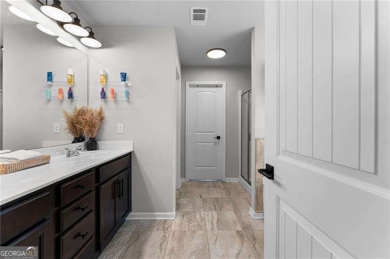 7 Teramont Court Dallas - 17