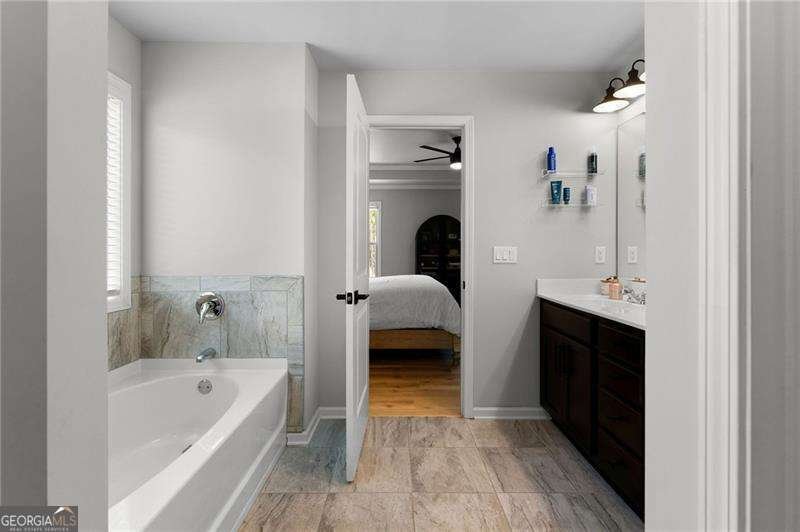 7 Teramont Court Dallas - 18