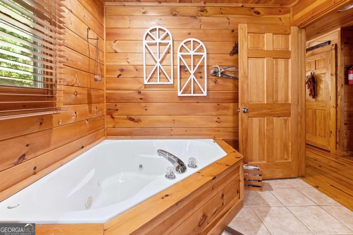 35 Wunder Bear Ridge Road Morganton - 24